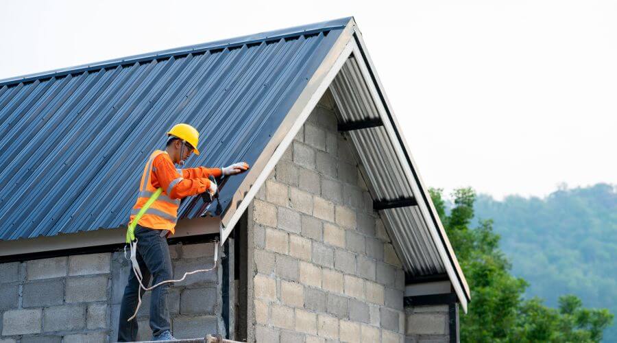 Professional gutter cleaning in Millican, TX